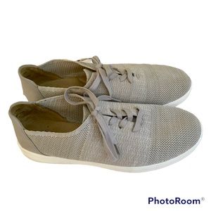 Sonoma Vitalize OrthoLite Sneakers In The Color “Greige” Size 10